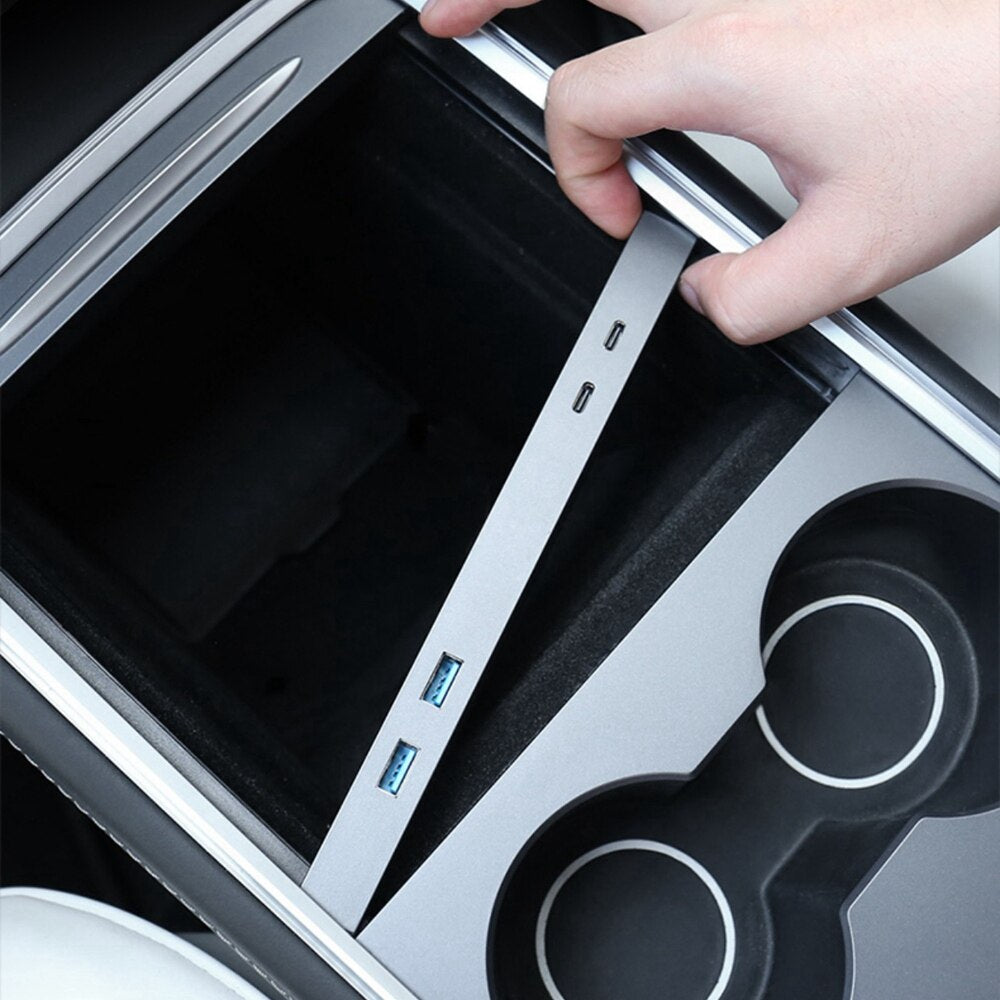 For Tesla Model 3 Y 2021 2022 Intelligent Docking Station 27W Type C Quick Charger USB Shunt Hub Splitter Exten Converter